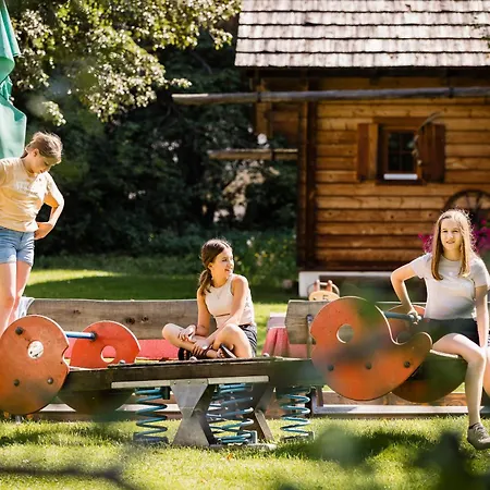 Familienbauernhof Glawischnig-hofer * Gmünd