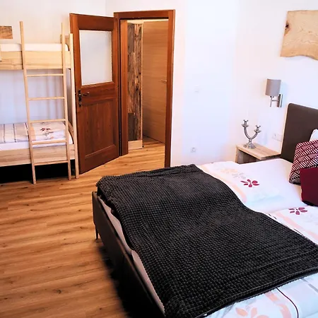 Familienbauernhof Glawischnig-hofer * Gmünd